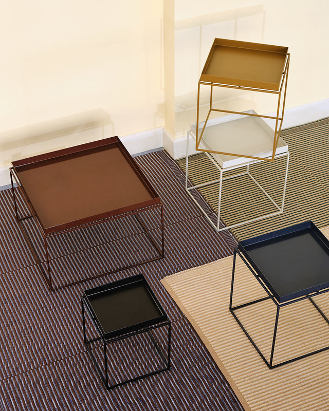 HAY Tray Table aus Stahl in Schwarz mit Industrie-Look und pulverbeschichteter Oberfläche - Bild 2