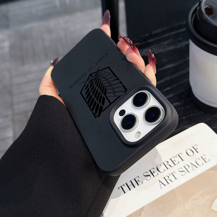 Vline Luxus Silikon Soft Case für iPhone mit Attack on Titan Motiv in Schwarz - Bild 2