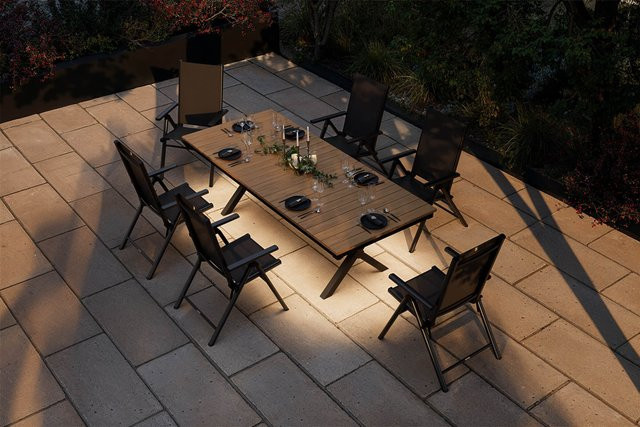 Kettler BasicPlus Pro Garten-Essgruppe mit LED-Beleuchtung in Anthrazit, Tisch und 6 Klappstühlen aus Aluminium und Holzimitat, Breite: 240 cm, Tiefe: 100 cm, Höhe: 75 cm - Bild 1