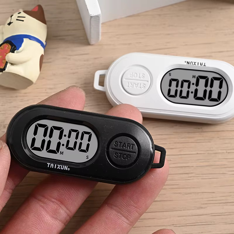 Digitale Schlüsselanhänger-Uhr von XUANXIANG mit Stoppuhr-Funktion, Timer und LCD-Bildschirm in Schwarz - Bild 3