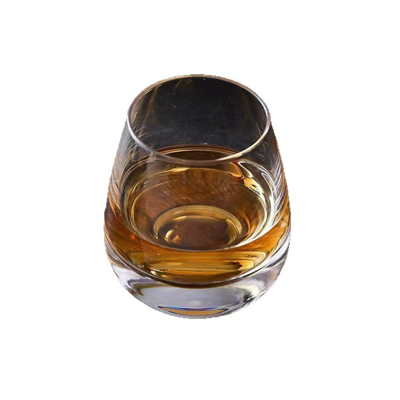 Transparentes Whiskyglas Tumbler aus Glas für Scotch, Likör und Cocktails - Bild 3