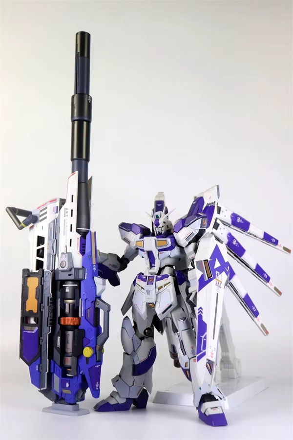 Daban MG RX-93-V2 Hi-Nu Mecha Bausatz, 1/100 - Bild 2