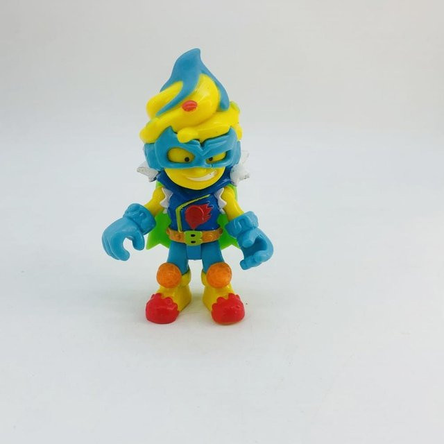 Superthings Superzings Kazoom Rettungskraft, Actionfigur, 1-teiliges Set, ab 14 Jahren - Bild 1