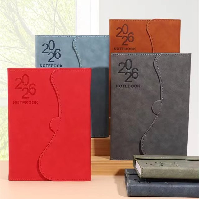 A5 Zeitplan 2026 Täglicher Planer mit PU-Einband und Hardcover für 365 Tage - Bild 1