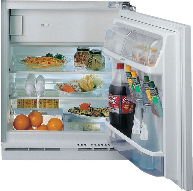 Bauknecht Einbaukühlschrank KSU 8GF2E in Weiss mit Flaschenregal - Bild 1