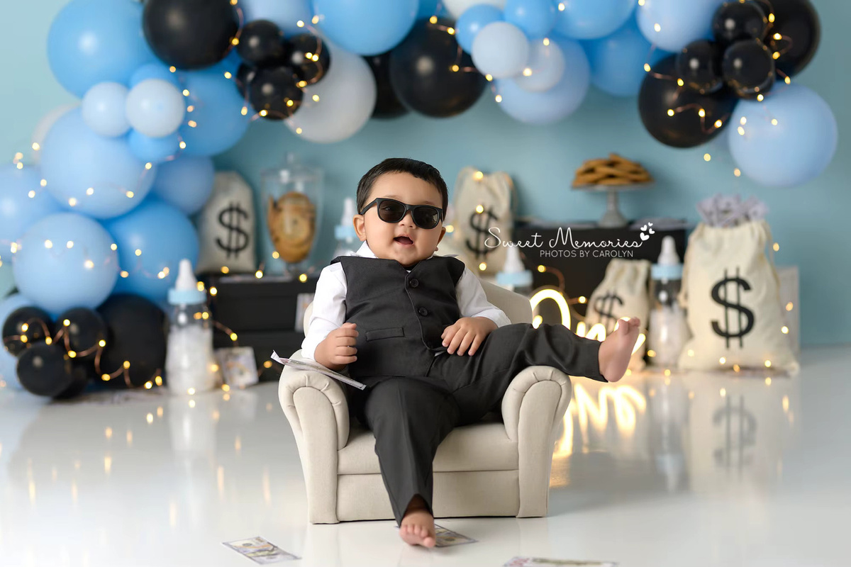 Auroliy Boss Baby Fotohintergrund mit Ballonbogen in Blau für Kinder und Erwachsene zur Geburtstagsdekoration - Bild 2