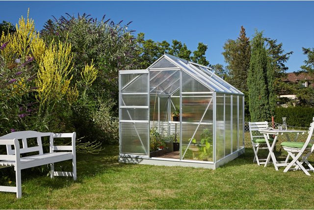 Comfort Edition Comet 5000 Gewächshaus aus Aluminium mit 4mm HKP-Verglasung, Fundamentrahmen, automatischem Fensteröffner und Regenfallrohr-Set - Bild 1