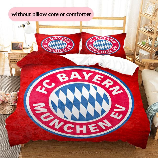 FC Bayern München Bettwäsche Set mit Team Logo Muster in Rot, bestehend aus 1 Bettbezug und 2 Kissenbezügen, B/H: 155 x 200 cm - Bild 1
