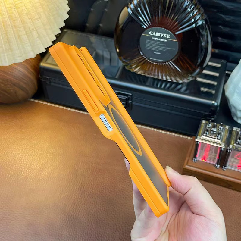 MagSafe Hülle für Samsung Galaxy Z Fold 5, Z Fold 6 und Z Fold 7, transparent mit Scharnierschutz und magnetischer Ladefunktion, ohne Frontabdeckung - Bild 1