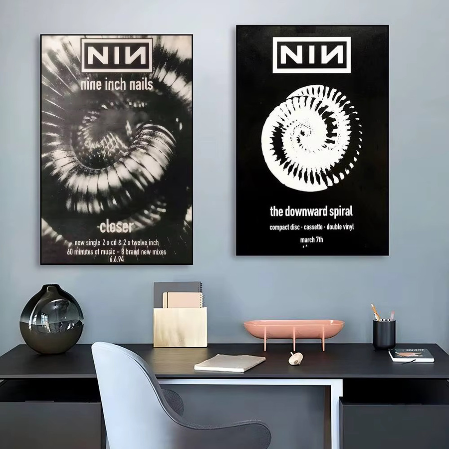 Nine I-Inch N-Nails Classic Vintage DIY Klebeposter, abstrakte Grafik als dekorative Wandkunst in Weiß, Papierposter, rechteckig - Bild 2