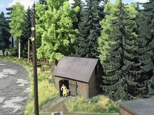 Busch 1500 H0 Feldschuppen aus Echtholz - Bild 1