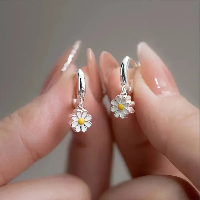 Huitan Ohrstecker Gänseblümchen, Silber, Damen - Bild 1