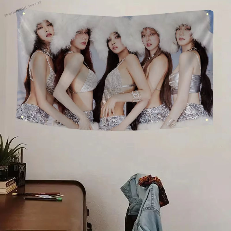 Dekorative K-Pop Flagge (G-Idle) aus Polyester mit vier Löchern für dein Zimmer oder Outdoor-Deko, mehrfarbig - Bild 3
