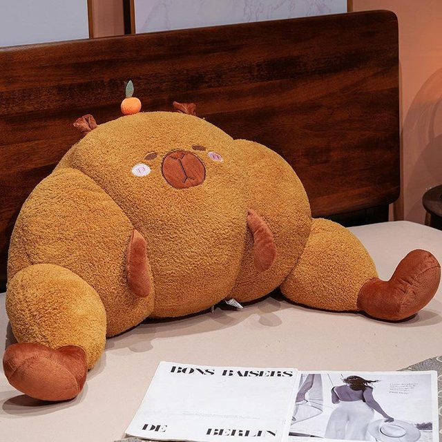 Yiran Health & Beauty Capybara Croissant Plüschtier, 70cm, Braun - Bild 1