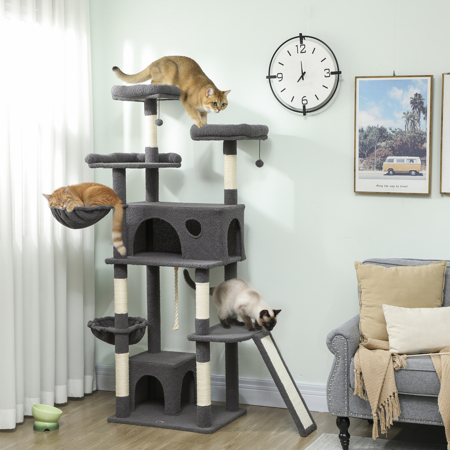 PawHut Kratzbaum für Katzen in Grau mit Teddy-Plüsch, Spielturm mit 3 Liegeplätzen, 2 Höhlen, Plattformen und 3 hängenden Spielzeugen, Höhe: 174 cm - Bild 2