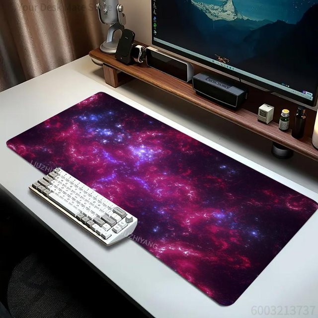 Milchstraßen-Galaxie Mauspad in Multicolour – Rutschfeste und waschbare Schreibtischunterlage für Computer und Gaming - Bild 1