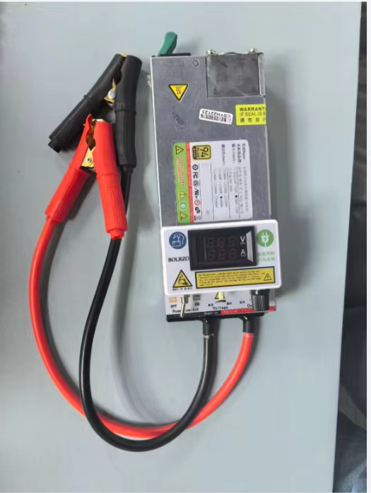 CHUJIN Netzteil für Automobilprogrammierung, 14,6 V 100 A, für Lithium-Eisenphosphat, ternäres Lithium und Blei-Säure-Batterien, Silber - Bild 2