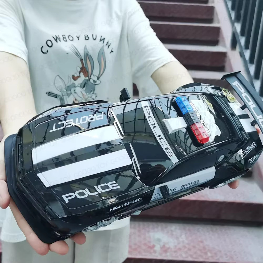 Kmoist Mustang Polizei RC Auto, 1:12, ferngesteuert, Stunt Drift - Bild 2