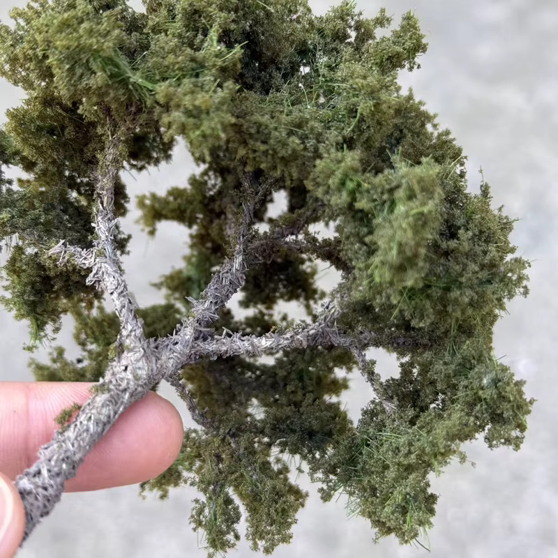 FunTrying Miniaturmodell Herbst-Banyanbaum, handgefertigter DIY-Drahtbaum, 8/12 cm grün, Maßstab 1:64 - Bild 3
