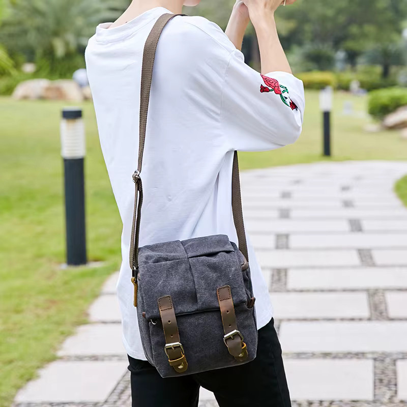QISEMIAN Kameratasche als einschultrige Crossbody Outdoor Fototasche für DSLR und Digitalkameras in Grau - Bild 2