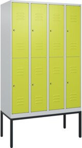 C+P Doppelstock-Spind Classic PLUS mit 4 Abteilen in Viridingrün, Gestell mit Zylinderschloss, H x B x T: 212 x 120 x 50 cm - Bild 1