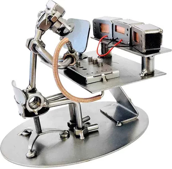 Schraubenmännchen Elektro-Techniker von Hinz & Kunst aus Metall in Silber - Bild 1