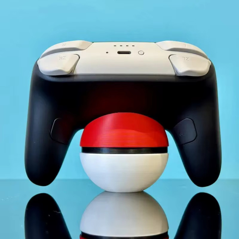 Bandai Pokemon Poke Ball Universal Gamepad Halterung für PS5, Xbox und Nintendo Switch Pro Controller, Multicolor - Bild 3