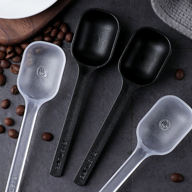Messlöffel mit langem Griff für Kaffeebohnen und Pulver in Schwarz aus Kunststoff - Bild 1