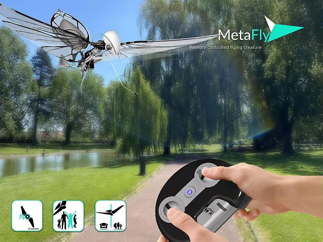 BionicBird MetaFly Upgrade Kit, funkgesteuerte Insect Drone, mit Zubehör - Bild 2
