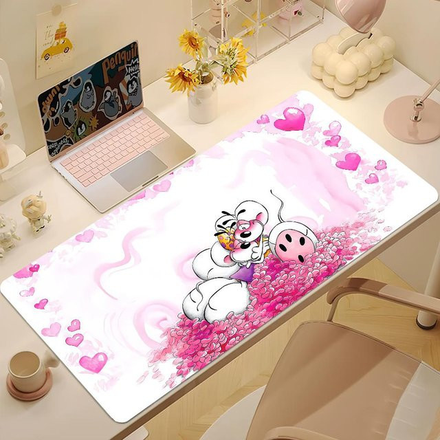 Rouxin Fourteen D-Diddl Gaming Mauspad mit Cartoon Kawaii Motiv, rutschfest und verdickt, Farbe: Pink/Mehrfarbig, B: 100 cm, T: 50 cm - Bild 1