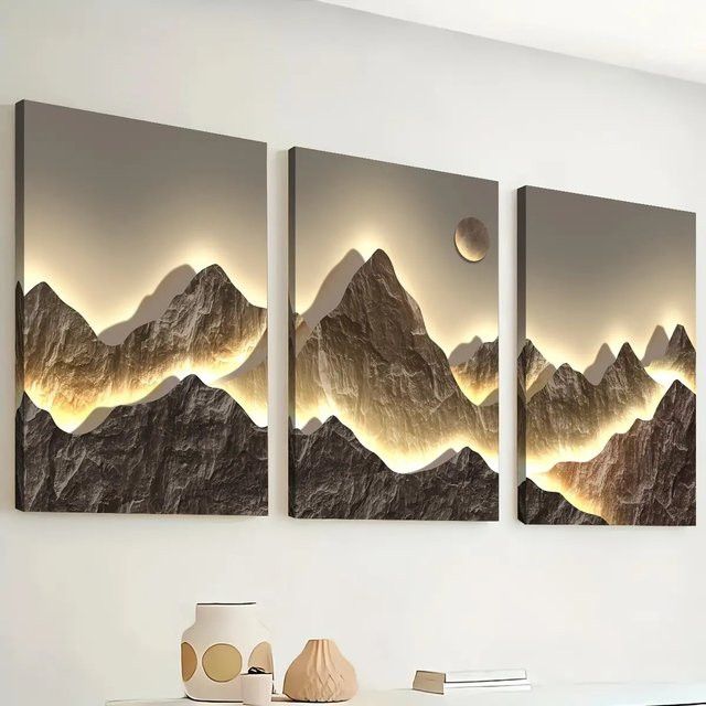 3-teiliges rahmenloses Leinwandposter mit modernem Bergmotiv in Gold und Weiß - Bild 1