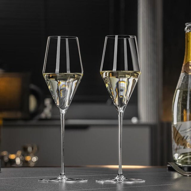 CRISTALGLASS Sektgläser Set aus hochwertigem Kristallglas in Transparent, 2er-Set Champagnerflöten im europäischen Stil - Bild 1
