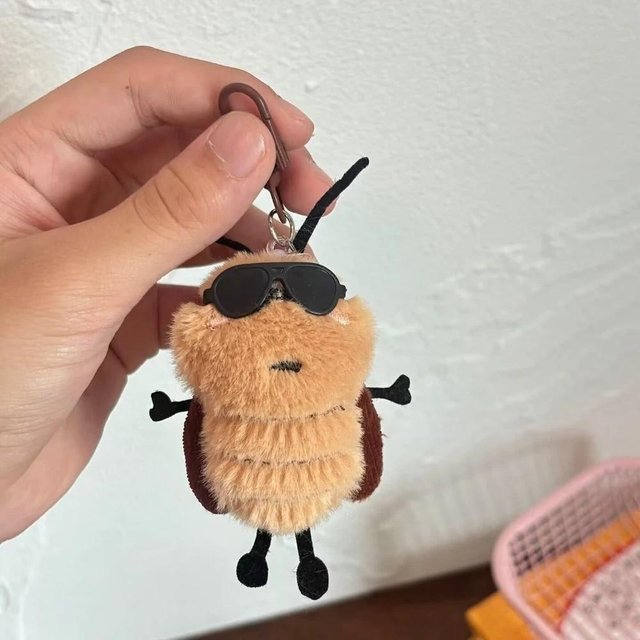 Yiran toy Schlüsselanhänger Plüsch, Kakerlake, Mädchen - Bild 1