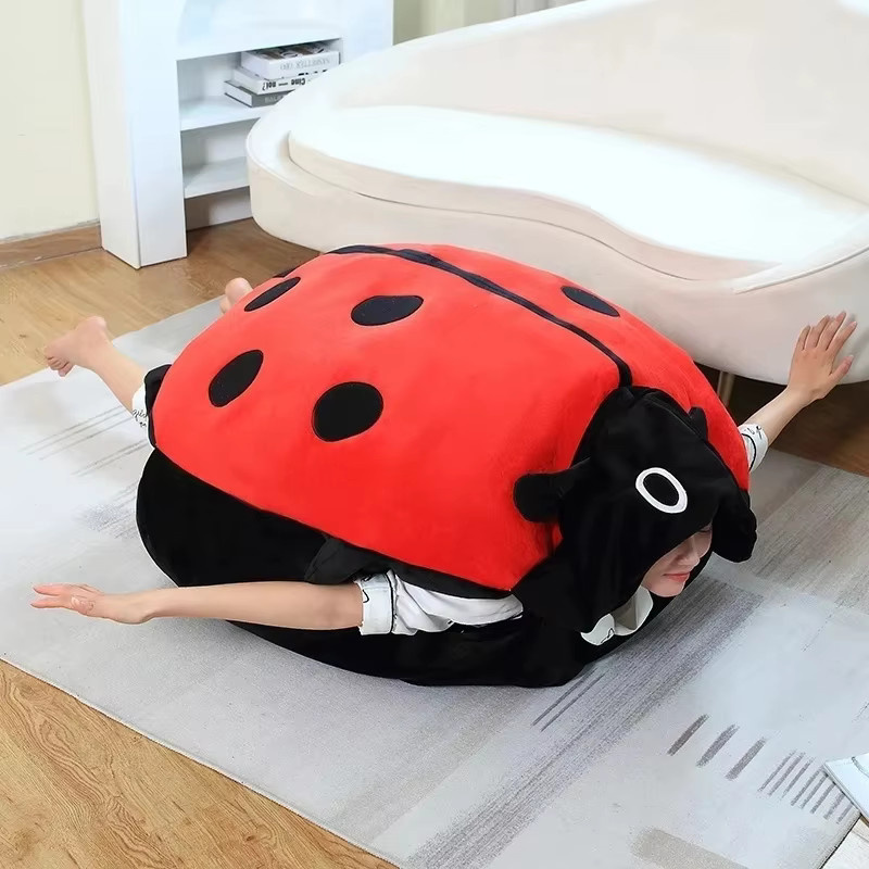 TotoJay Marienkäfer Plüsch Kissen, Rot - Bild 2