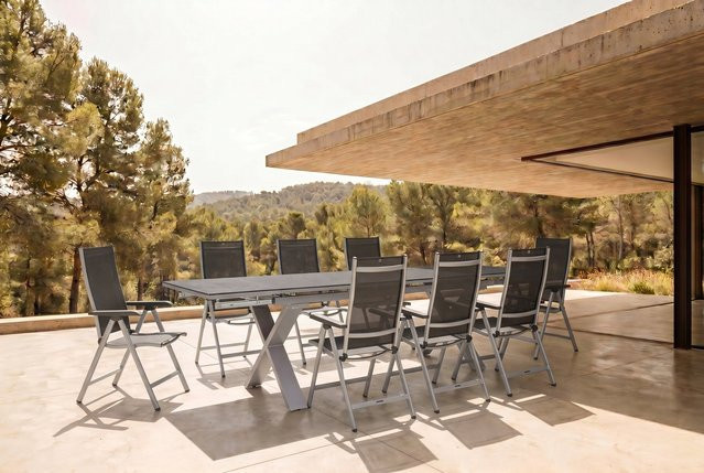 Kettler BasicPlus Garten-Essgruppe in Silber und Anthrazit mit ausziehbarem Tisch und 10 Klappstühlen, Tisch B: 180 bis 280 cm, B: 100 cm - Bild 1