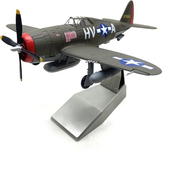 ZOCO US P-47 Thunderbolt Flugzeugmodell aus Metall im Maßstab 1:72, grau, inklusive Displaybasis - Bild 1