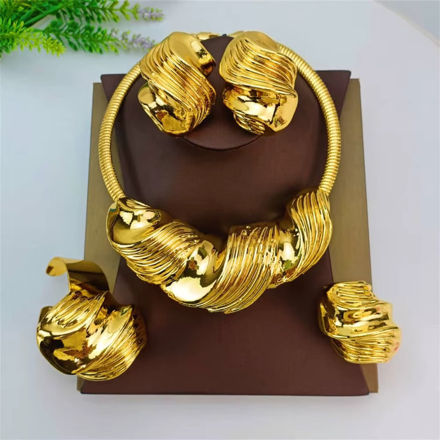 Emma Schmuck-Set Halskette, Ohrringe, Gold, Damen - Bild 2