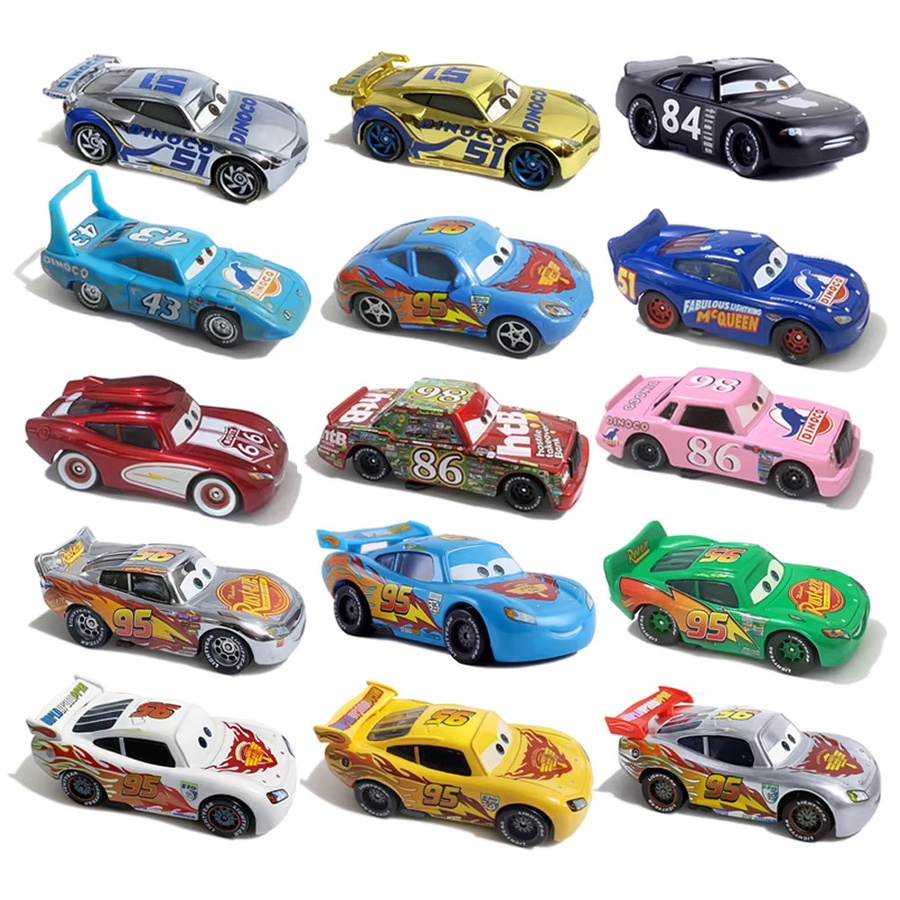 TAKARA TOMY Disney Cars 3 Lightning McQueen Cruze Ramirez, Spielzeugauto, 1:55, Metall - Bild 3