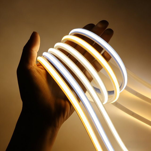 Gyarfas 24V COB LED-Streifen aus Silikon, selbstklebend, wasserdicht und linear dimmbar - Bild 1