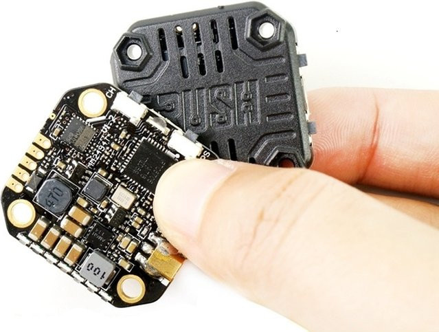 RUSH TANK Ultimate MINI FPV-Sender 5,8 GHz 48CH RaceBand schwarz 20x20 mm stapelbar - Bild 1