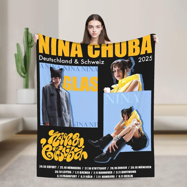 Nina Chuba 2025 Tour Flanelldecke Weiche Fleece Überwurfdecke für Sofa und Picknick, Mehrfarbig, Breite: 76,2 cm, Tiefe: 101,6 cm - Bild 1