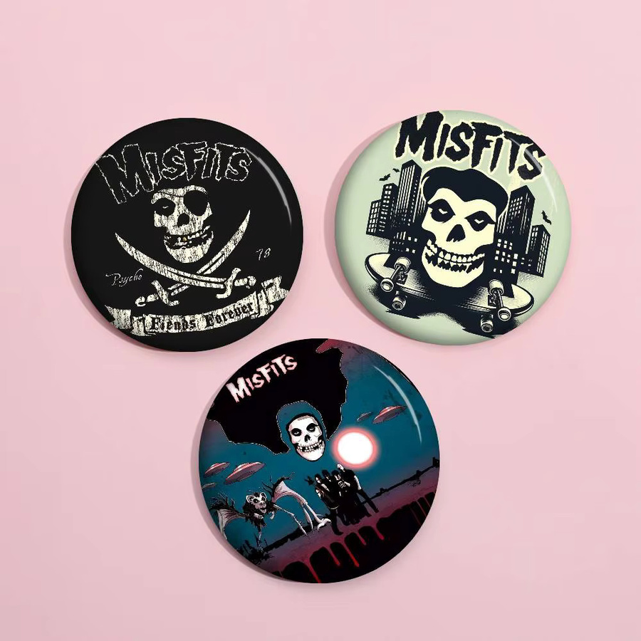 Brosche Misfits Anime, Bunt, Cartoon-Anstecknadel - Bild 2