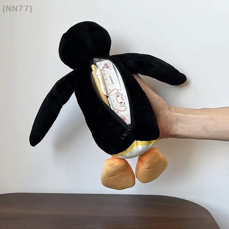 Pinguin Plüsch Federmäppchen im Cartoon-Design als großes Schreibwaren Etui für Studenten - Bild 3