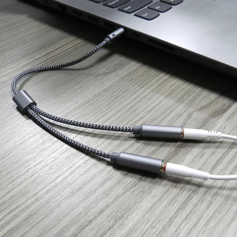 Y-Splitter-Kabel Headset-Adapter in Grau mit 3,5-mm-Audio-Stecker auf 2 Buchsen für Kopfhörer-Mikrofon und Lautsprecher - Bild 2