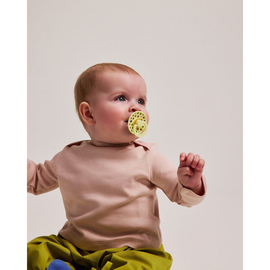 BIBS 2er-Pack Polka Dots Schnuller für 0-6 Monate, Cherry, Gelb und Grün, BPA-frei mit Naturkautschuk - Bild 2