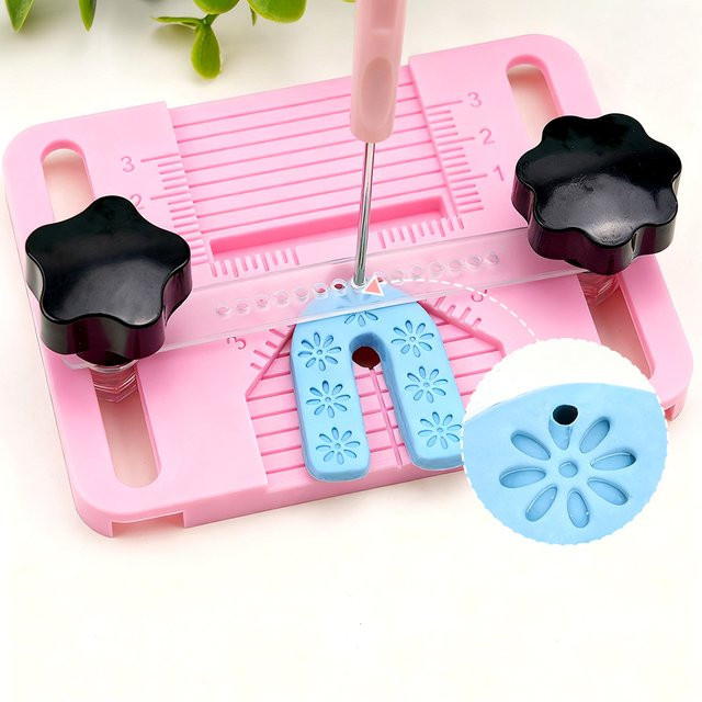 Präzisions-Lochausrichtung Tool für Polymer Clay Ohrringe zum DIY Schmuckherstellen in Pink - Bild 1