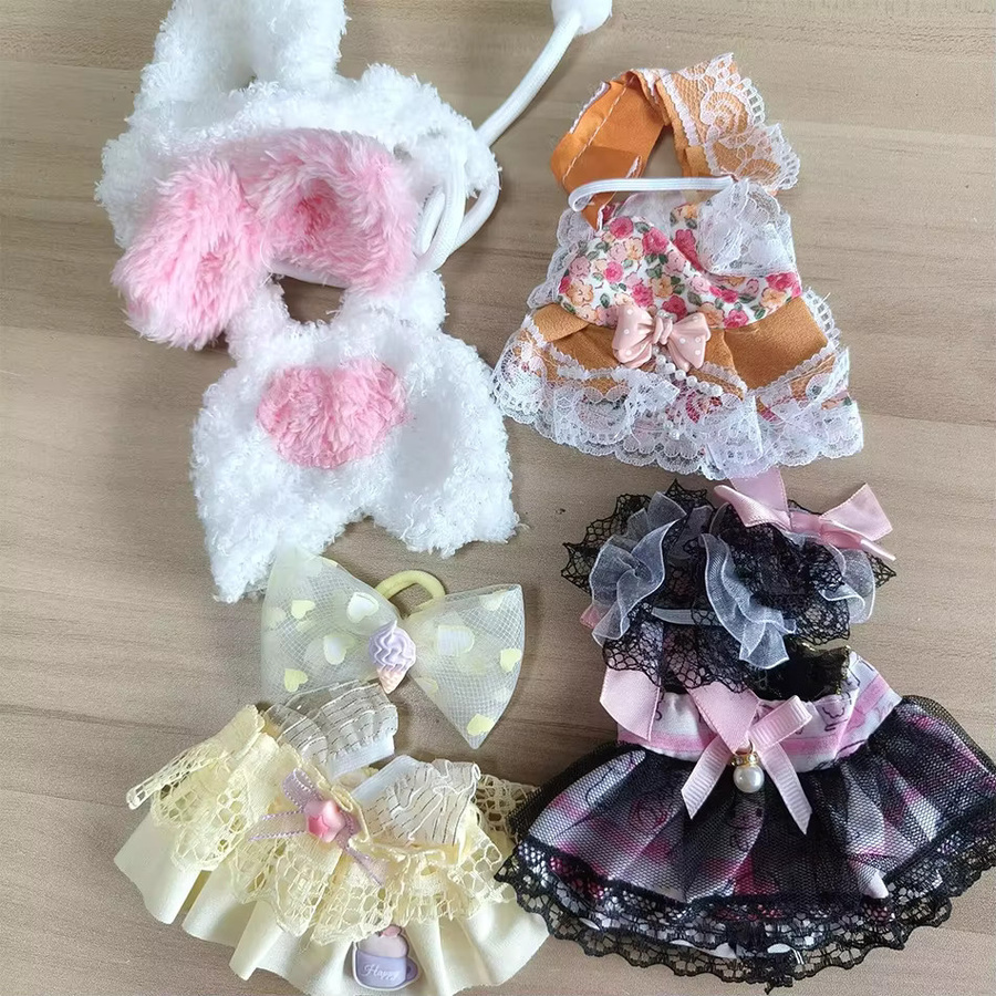 Bandai Puppenkleidung und Zubehör Überraschungsbox, Set / Bundle - Bild 1