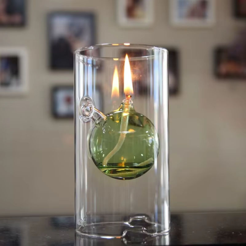 Vintage Hurrikan-Lampe aus Glas in Transparent, runde Öllampe und Kerzenständer als Tischdekoration, Höhe: 15 cm - Bild 4