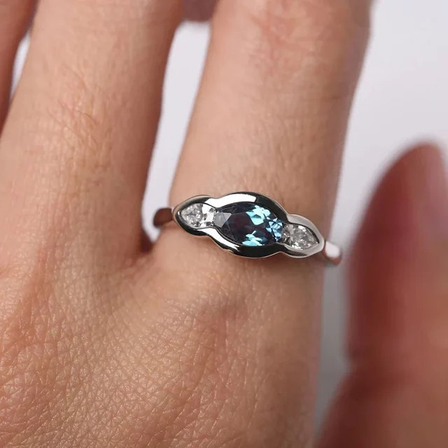 Huitan Trendy Ring, Silber, Zirkonia, Damen - Bild 1