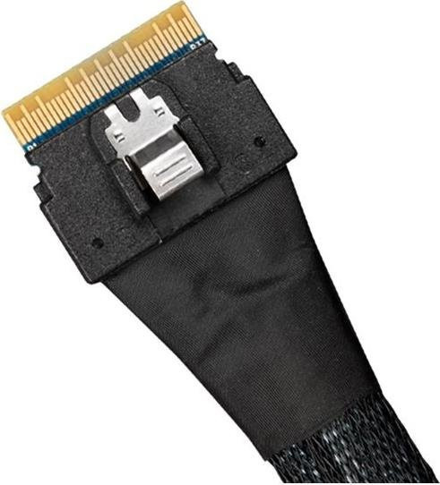 Icy Dock Internes SAS-Kabel MB206L-B in Schwarz, 8i Slim SAS (SFF-8654) auf 4i OCuLink (SFF-8611), Länge: 50 cm - Bild 1